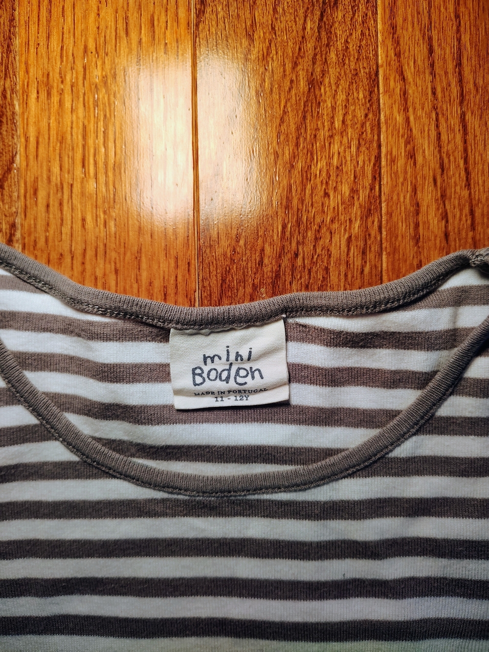 Mini Boden Striped Adorable Appliqué Heart T-Shirt – Girls 11–12Y - Picture 5 of 5